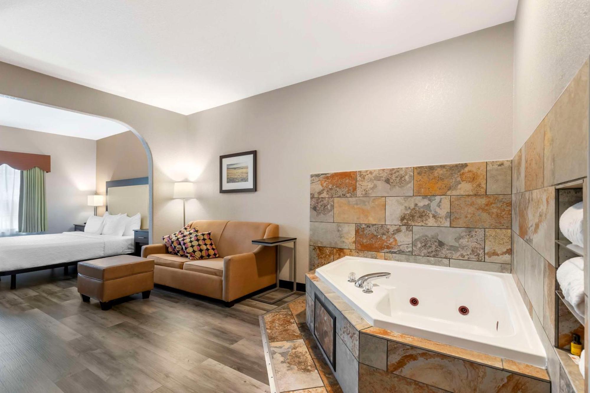 Best Western Plus Des Moines West Inn&Suites Clive Exterior foto