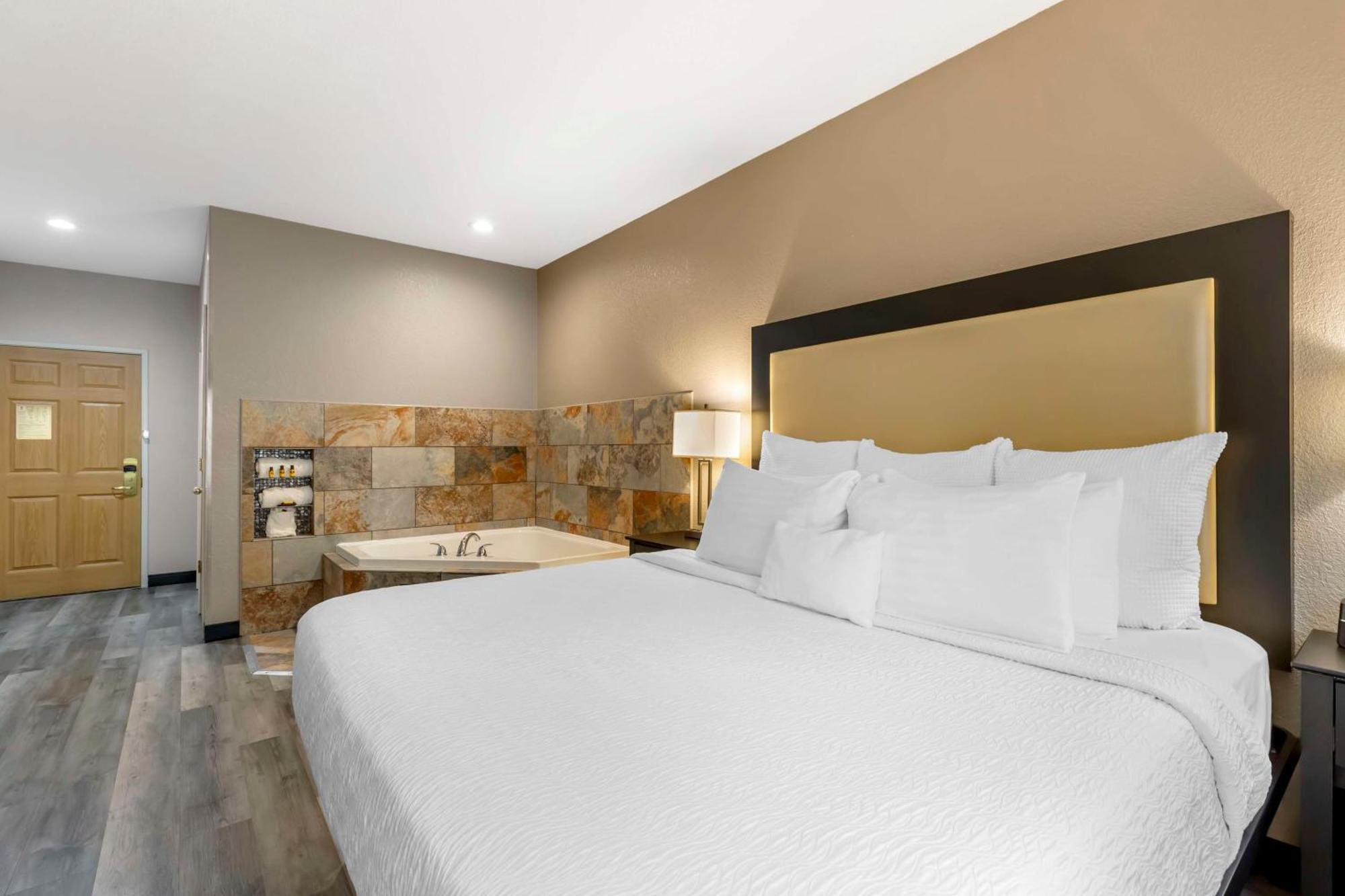 Best Western Plus Des Moines West Inn&Suites Clive Exterior foto